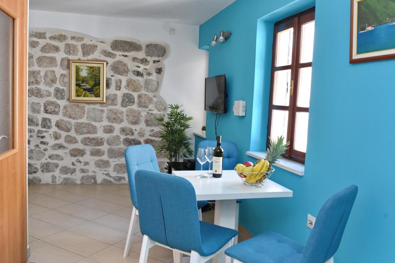 Church Bells Apartment Kotor Ngoại thất bức ảnh